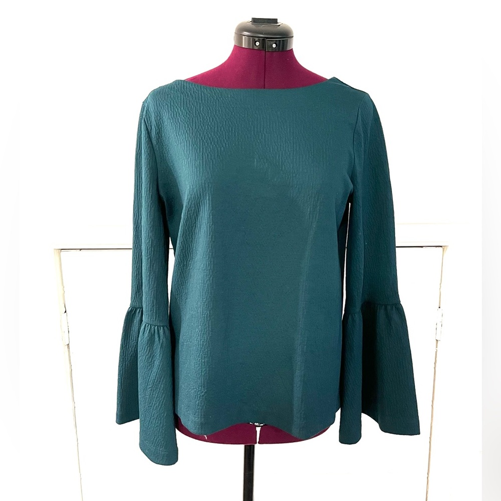 Ann Taylor forest green bell sleeve blouse in size small